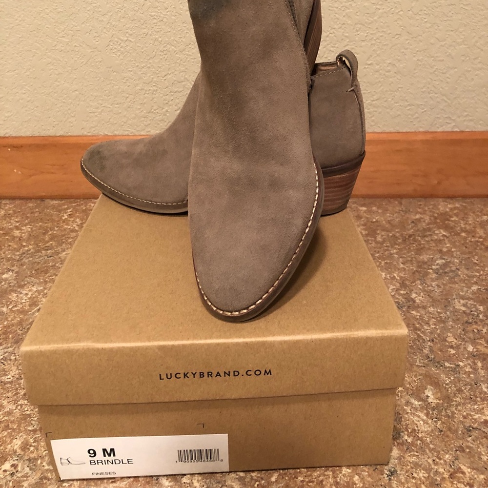 Lucky Brand Fineses Boots. Size 9 M Brindle